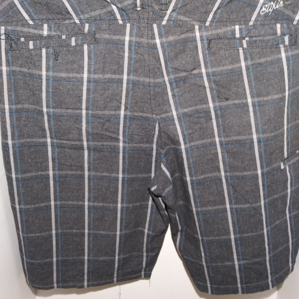 Elixir   (L-L#38) - Picture 2 of 3